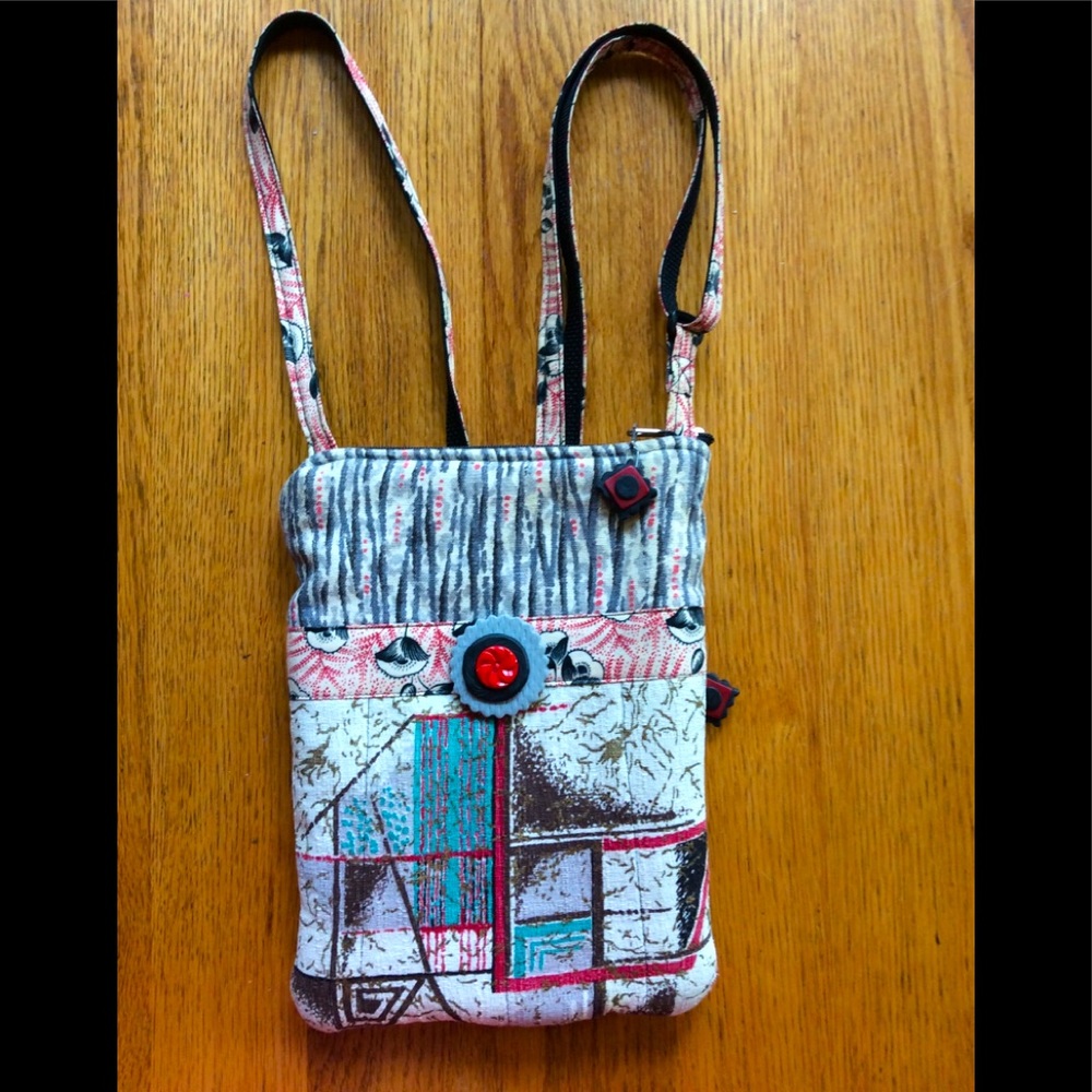 Old Bagzz: Vintage Fabric Backpack/Shoulder Bag.